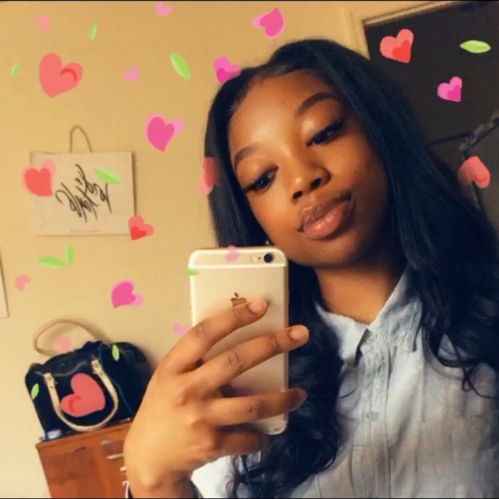 Meet your Posher, Faith